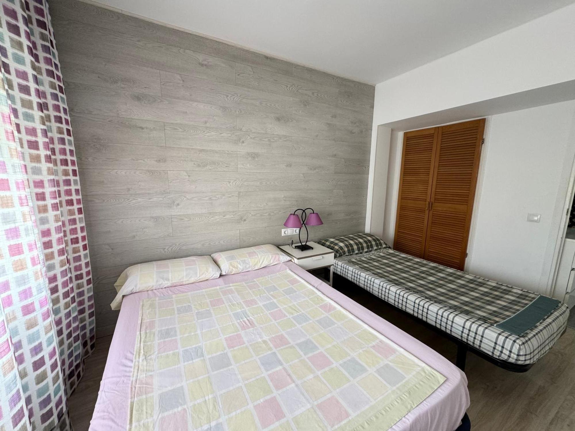 Apartsalou Priorat Екстериор снимка